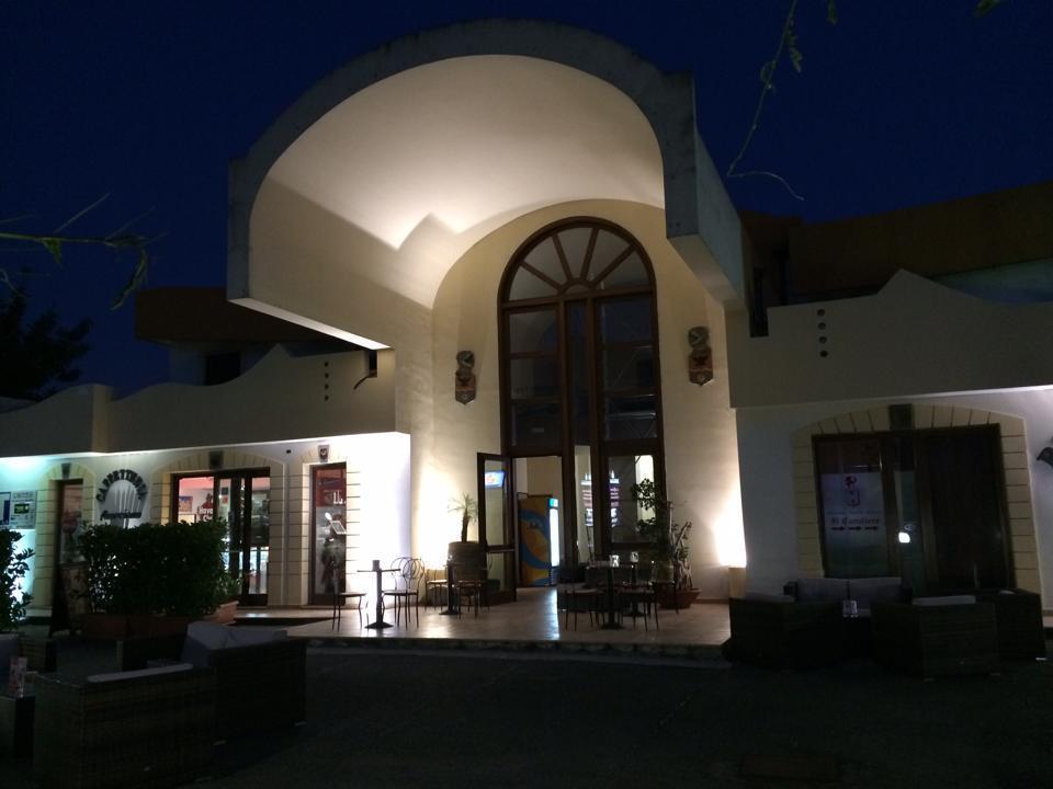 Hotel Il Cavaliere Сарно Екстер'єр фото