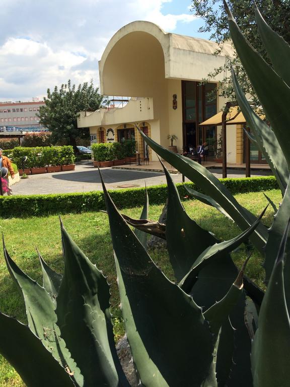 Hotel Il Cavaliere Сарно Екстер'єр фото